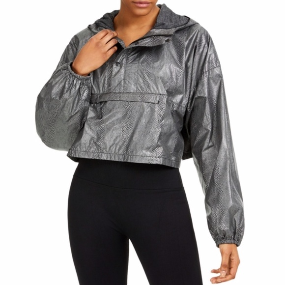 NWOT Free People Movement Diamond Back Reflective Crop Jacket - Picture 4 of 14